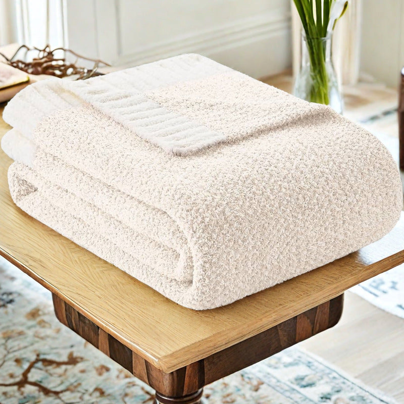 Textured Two Tone Chenille Throw Blanket Rug 960g 127 x 153cm Beige White