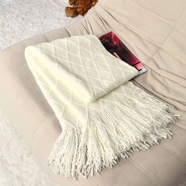 Acrylic Knitted Diamond Throw Blanket Rug Tassels 130 x 230cm Off White