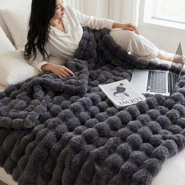 Faux Rabbit Fur Tuscany Fleece Bubble Blanket Throw Rug 180 x 200 cm Dark Grey