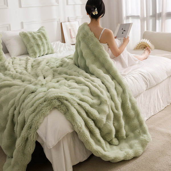 Faux Rabbit Fur Tuscany Fleece Bubble Blanket Throw Rug 200 x 230 cm Green