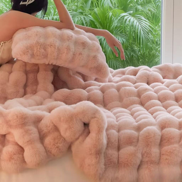 Faux Rabbit Fur Tuscany Fleece Bubble Blanket Throw Rug 140 x 200 cm Pink
