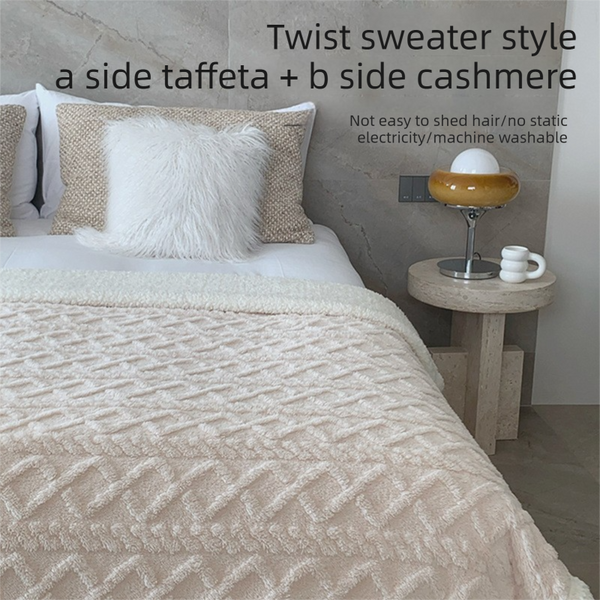 Double Sided Taffeta Sherpa Fleece Diamond Blanket Throw 180 x 200cm Blue