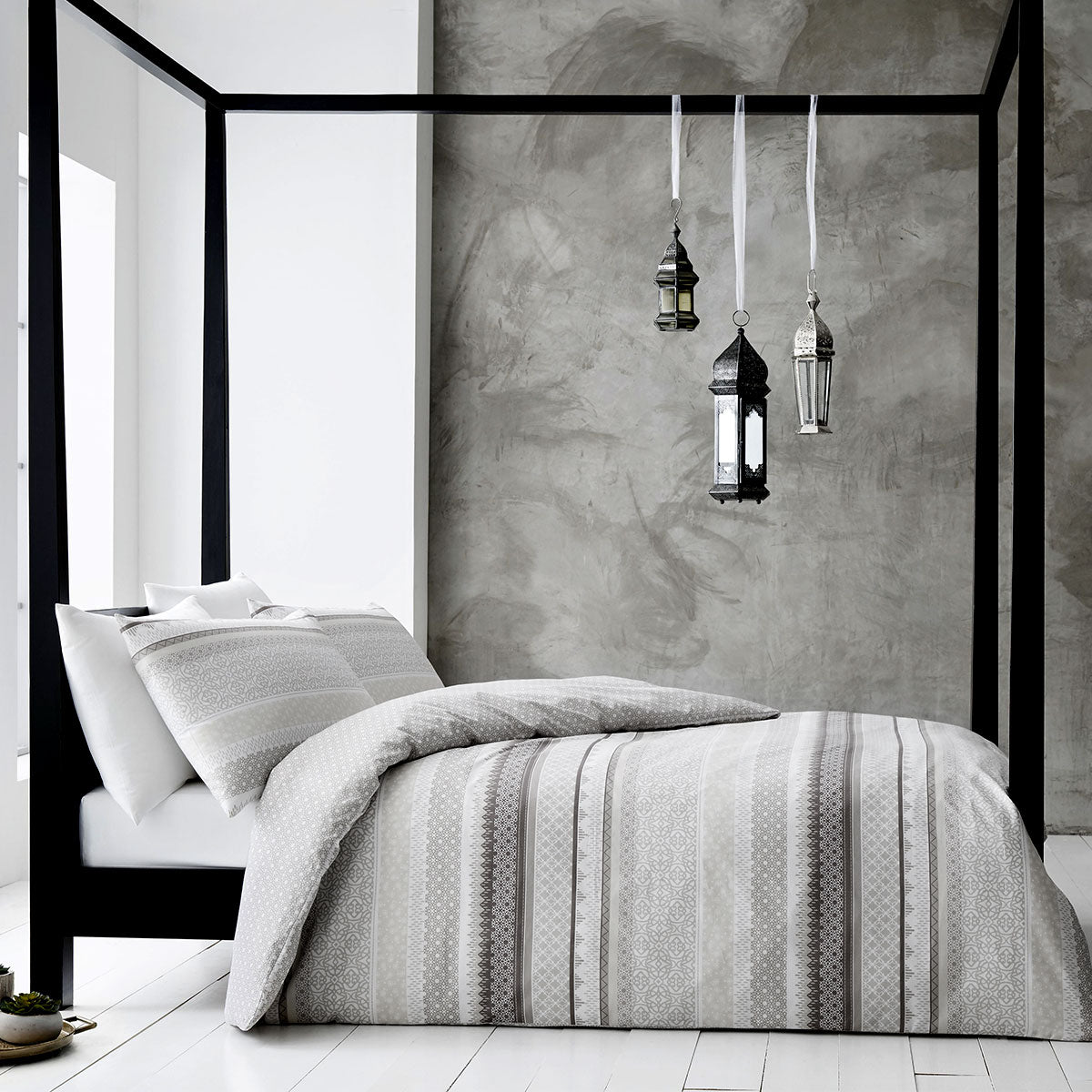 Gabrielle Quilt Doona Duvet Cover Set Tribal Grey Silver Queen