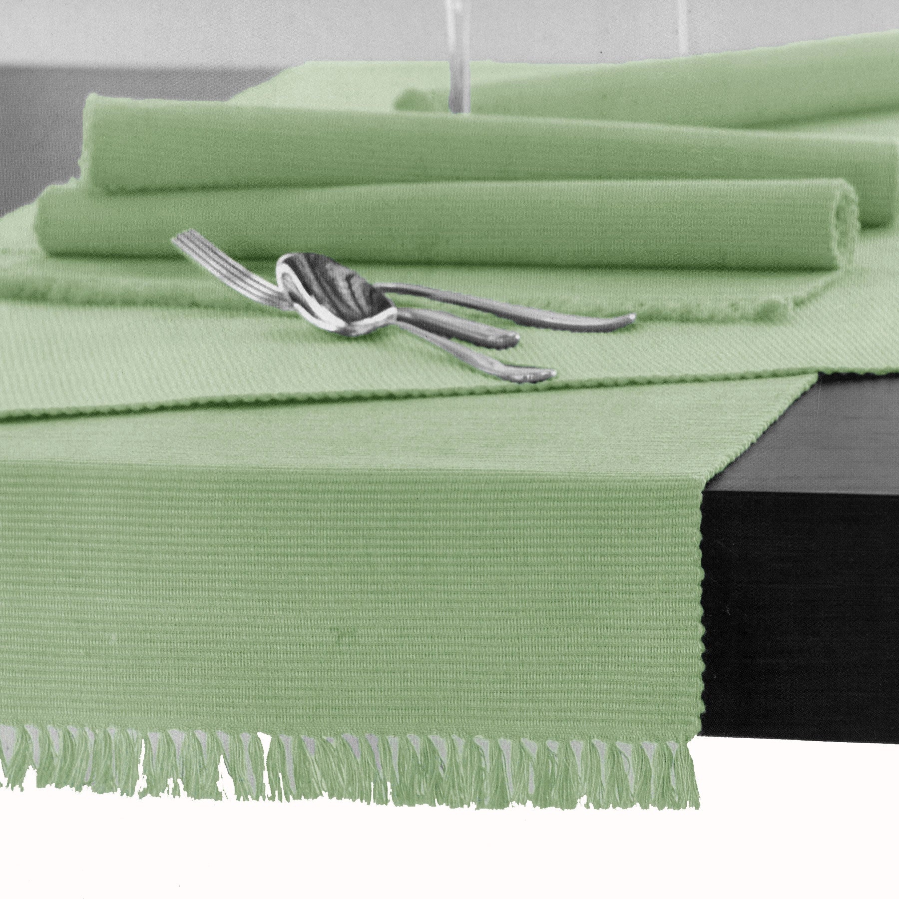 Hoydu Cotton Ribbed Table Runner Tablerunner 45cm x 200cm Reed Green