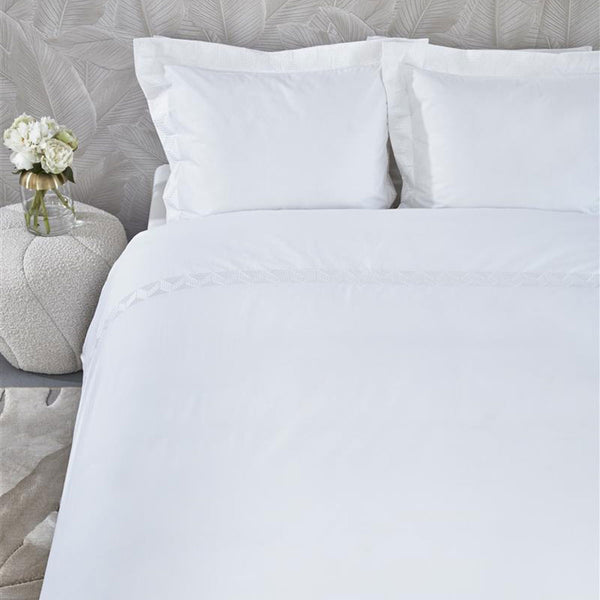 Riviera Maison Elowen Geometric Embroidered White Quilt Cover Set Queen