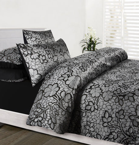 Accessorize Emma Jacquard Floral Black Quilt Doona Duvet Cover Set Double