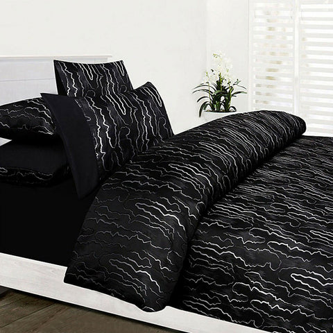 Accessorize Naples Textured Jacquard Black Silver Quilt Cover Set Double