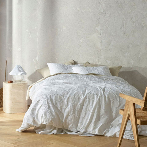 Accessorize Orion Applique Circle White Cotton Quilt Cover Set Queen