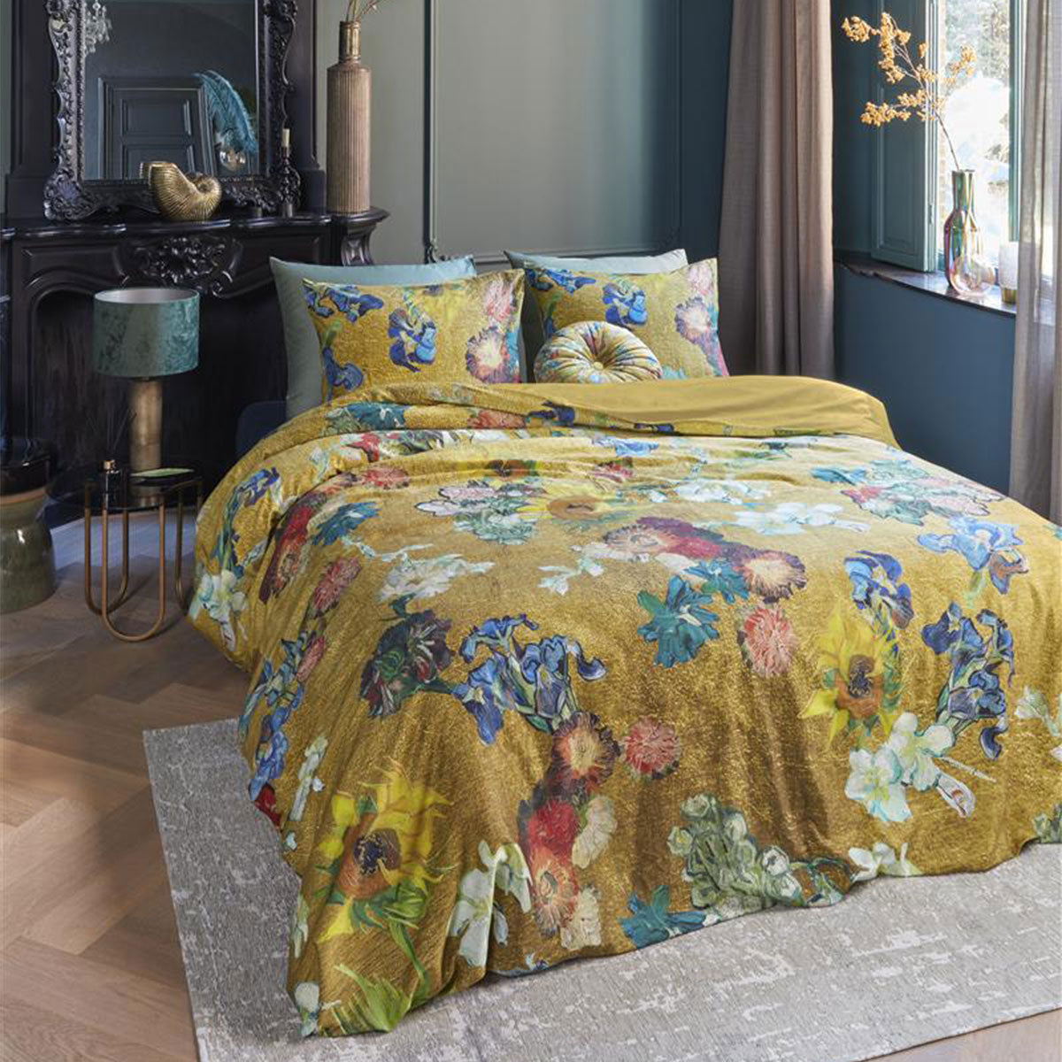 Bedding House Van Gogh Partout des Fleurs Gold Quilt Cover Set Queen