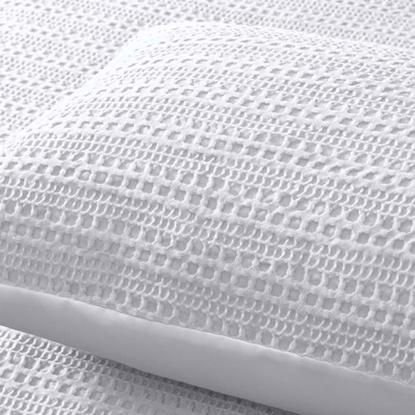 Accessorize Soho Waffle White Quilt Doona Duvet Cover Set King