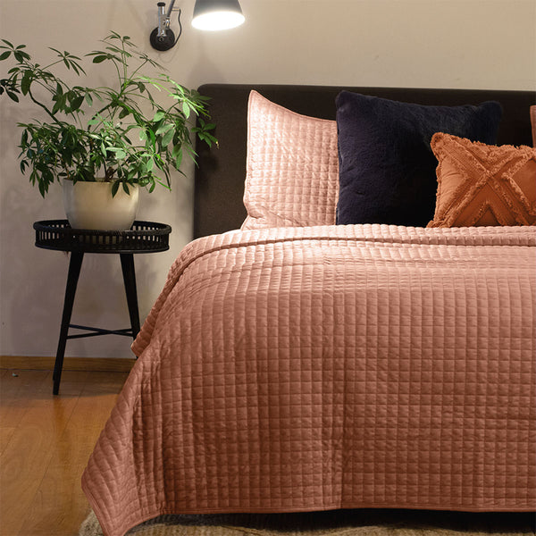J Elliot Home Adela Velvet Quilted Bedspread Coverlet Quilt Pink Queen King