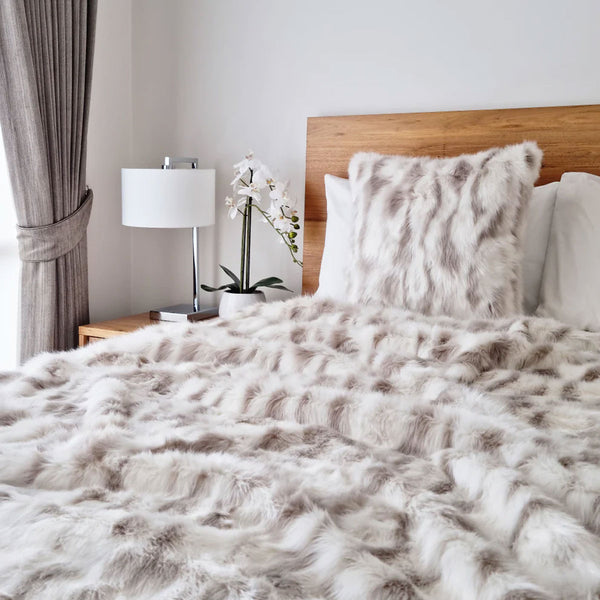 J Elliot Home Lynx Wild Cat Faux Fur Throw Rug Blanket 130 x 160cm