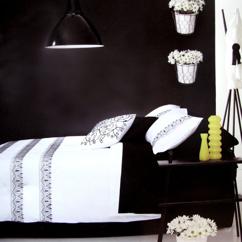 Ardor Charlotte 225TC Embroidered Quilt Doona Duvet Cover Set Black White Queen