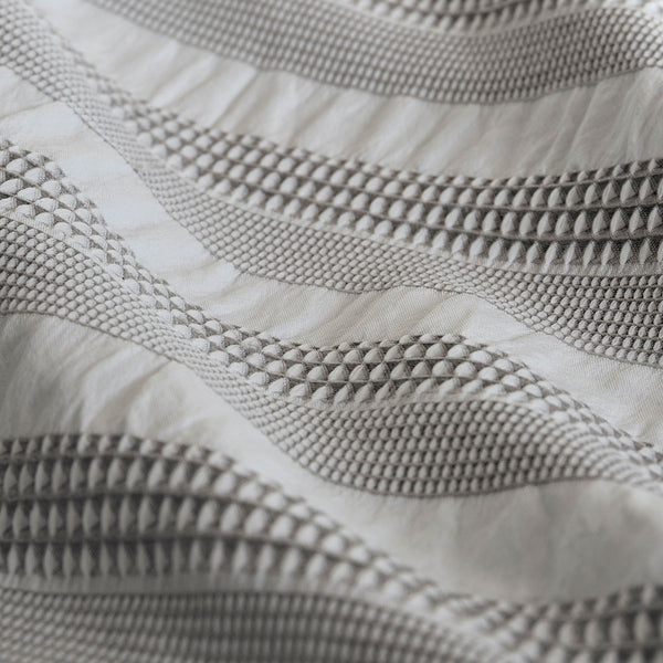 Ardor Cove Charcoal Seersucker Waffle Quilt Doona Duvet Cover Set King