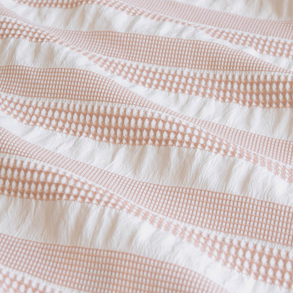 Ardor Cove Rose Dust Seersucker Waffle Quilt  Doona Duvet Cover Set King