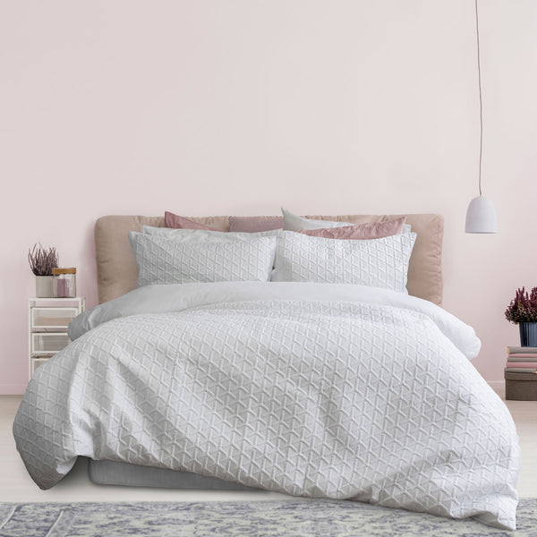 Ardor Leonardo Embossed Geometric Quilt Doona Duvet Cover Set White Queen
