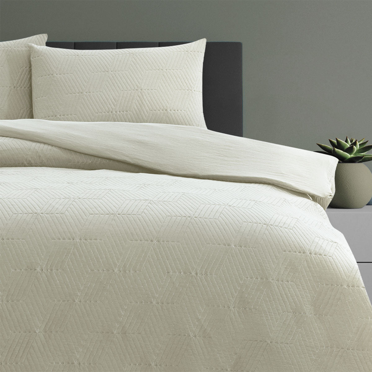 Ardor Maxwell Tan Embossed Vintage Washed Quilt Doona Duvet Cover Set Queen
