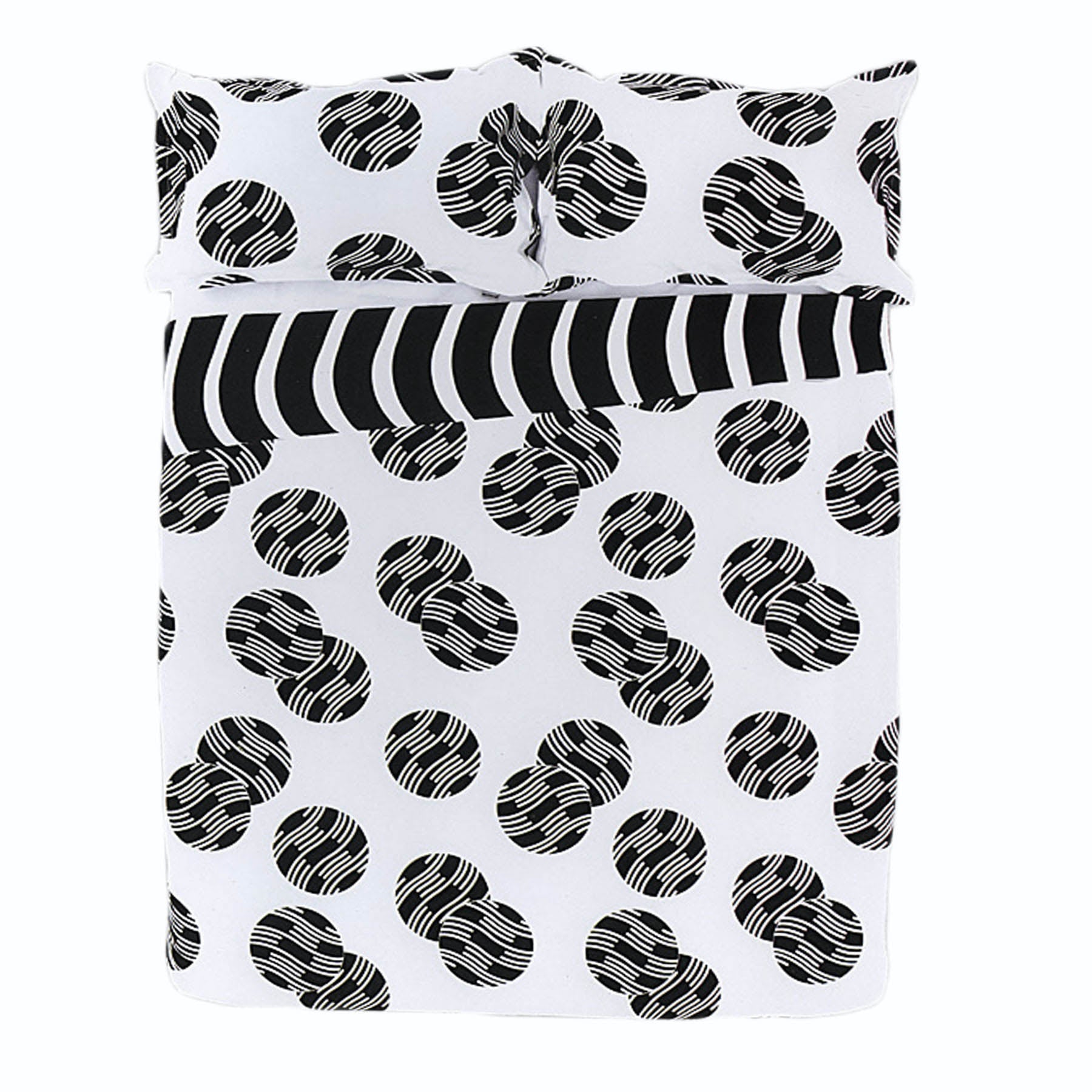 Apartmento Ontario Reversible Quilt Cover Set Black White Queen