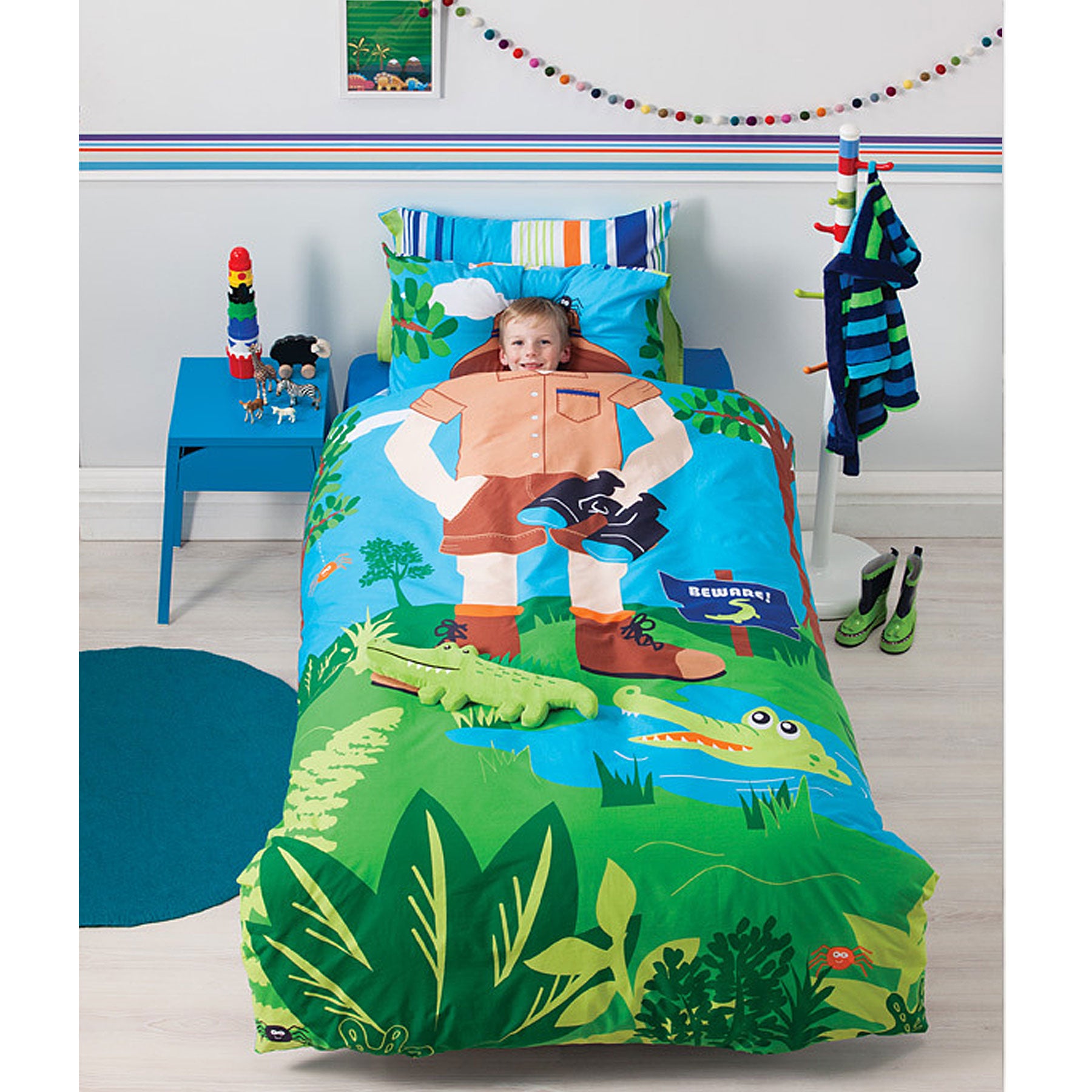 Cubby House Reversible Crocodile Hunter Quilt Doona Duvet Cover Set Single