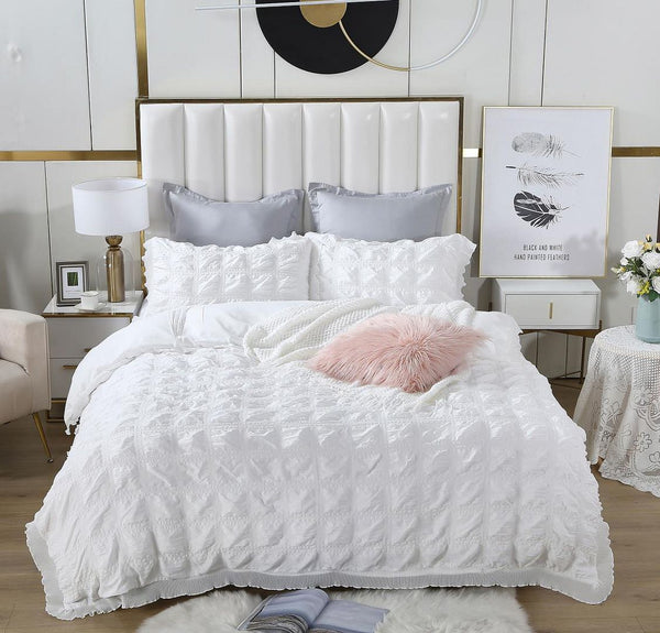 Ruffles Textured Jacquard Super King Size White Duvet Doona Quilt Cover Set